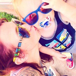 Meet your Posher, Deborah